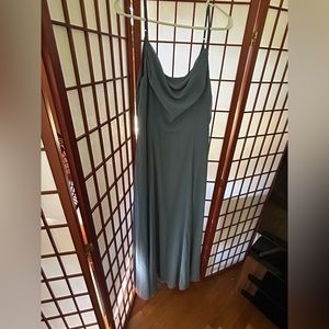 David’s bridal bridesmaid dress. Steel blue size 14.